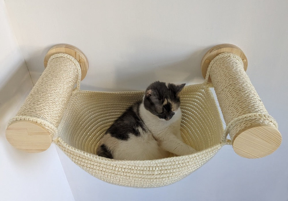 Big Sisal Cat Bed with 2 Scratcher Posts for any type of wall, 100% Handmade Cat